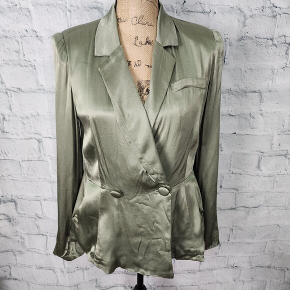 Vici Jackets & Blazers - Vici blazer Sz M green top lined A36